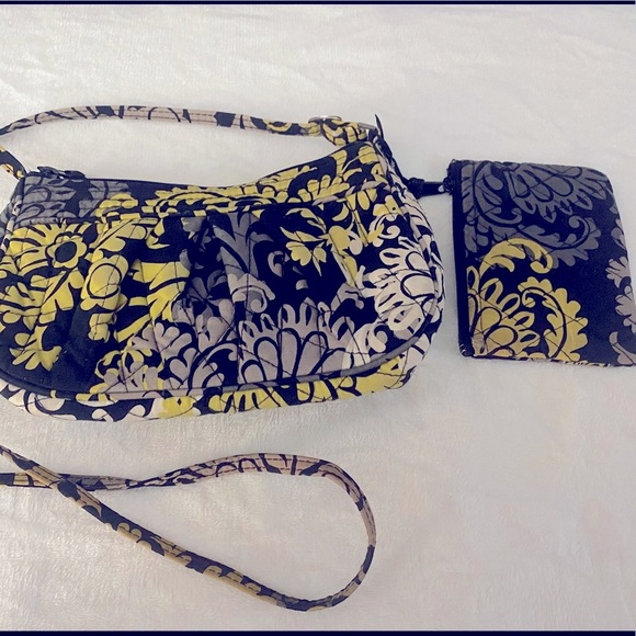 Vera Bradley Handbags - Vera Bradley Frannie crossbody and change purse, baroque